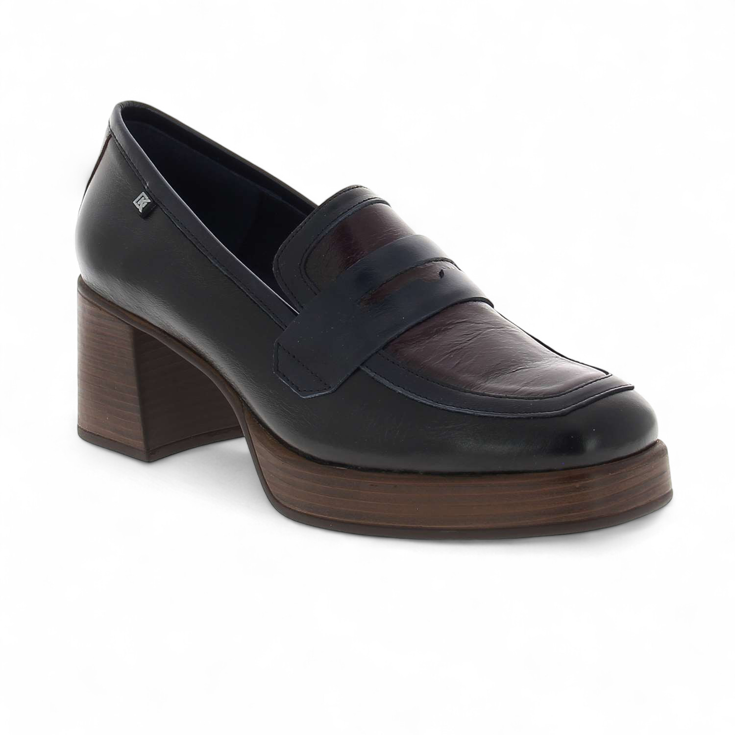 01 - DOLIZO D9334  - DORKING -  - Cuir