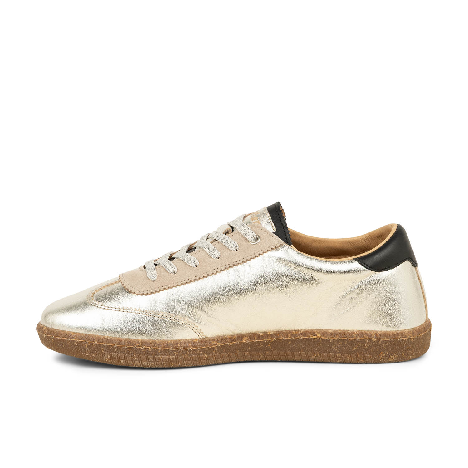 04 - CAILLE - K MARY -  - Cuir verni